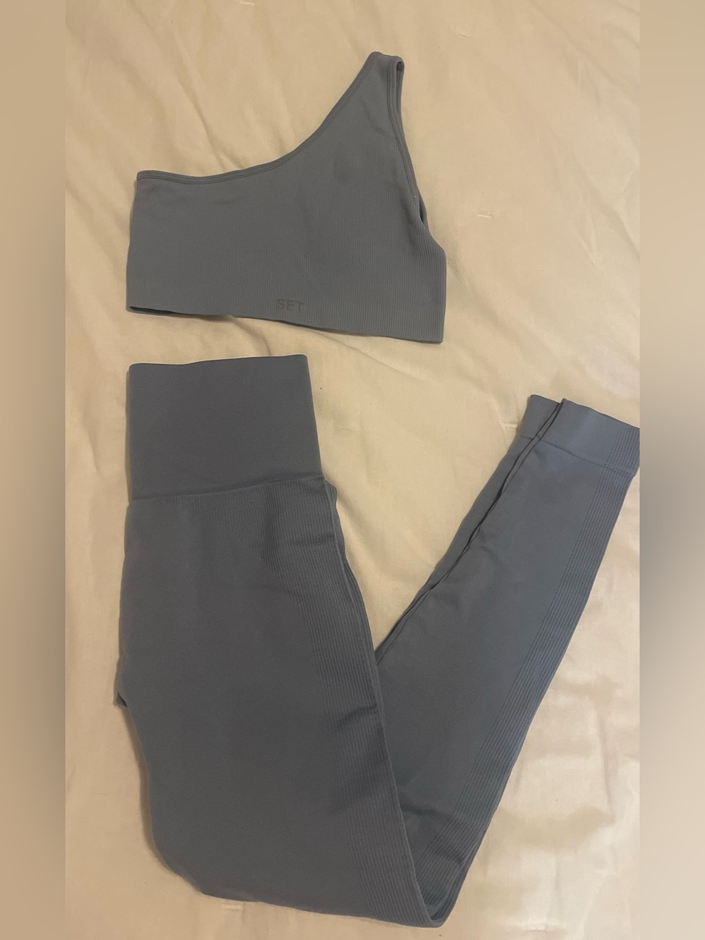 Set Active Seamless One-Shoulder Sports Set - Light Blue (XS top, S bottom)